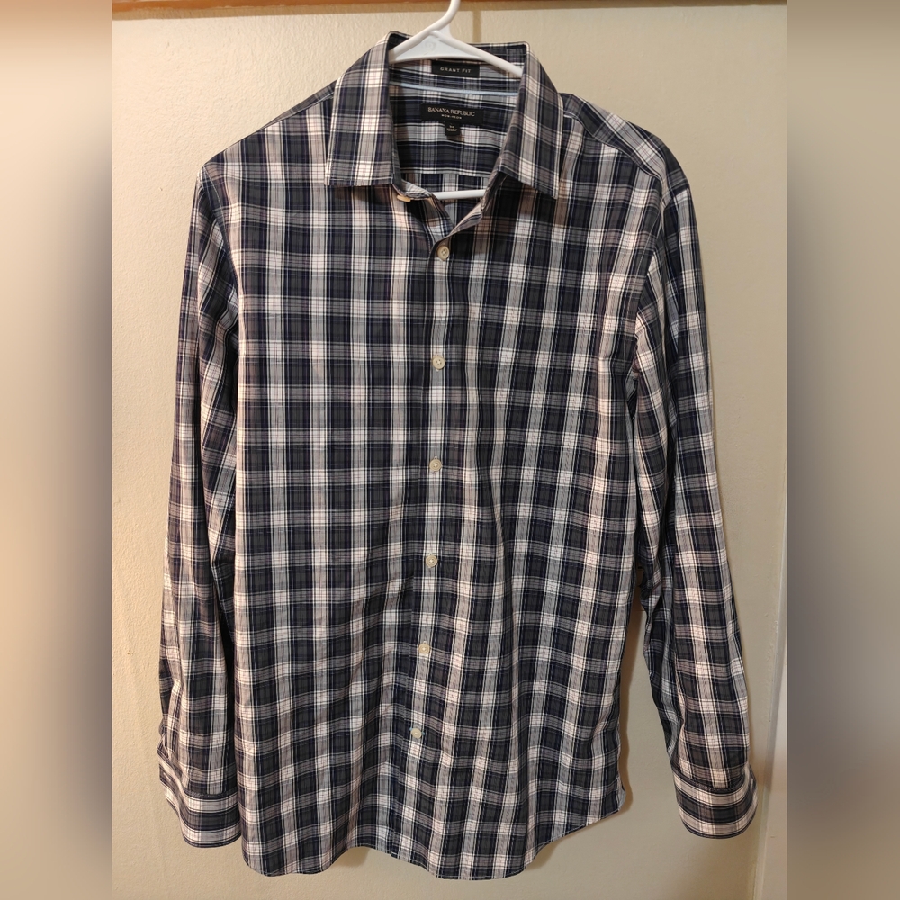 Banana Republic Medium Grant Slim Fit Non-Iron Dress Shirt Navy Plaid